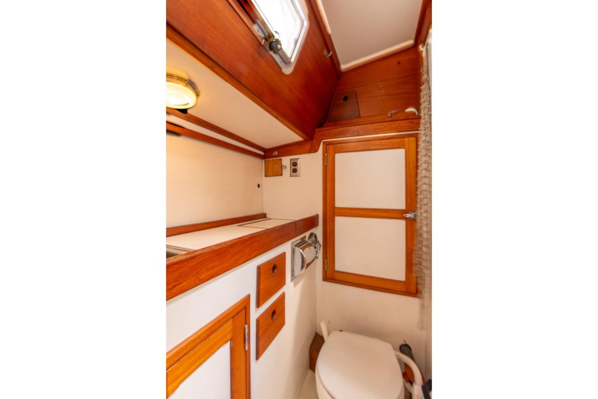 1984 Hank Hinckley Oc42 for sale in Belfast, Maine 42 ft