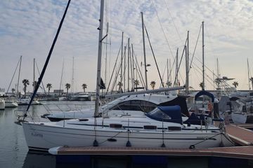 2007 Bavaria Cruiser 37 Boats