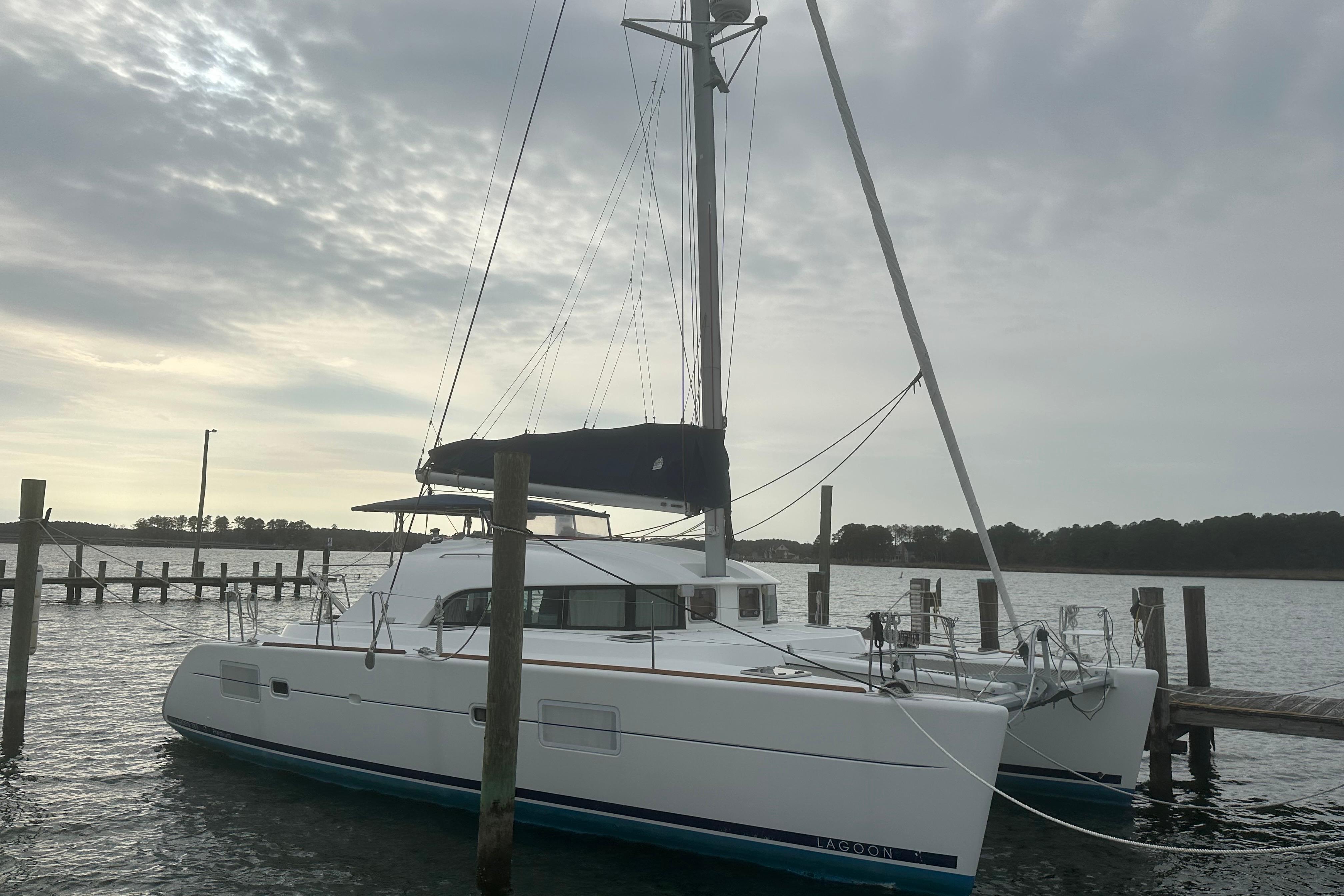 2008 Lagoon 380 S2 for sale in Taylors Island, Maryland