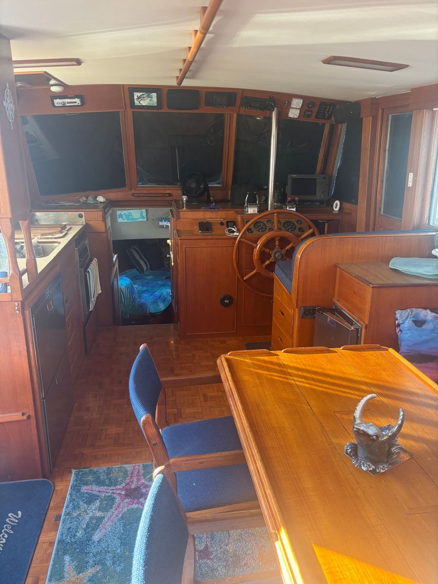 1987 Grand Banks 42 Classic