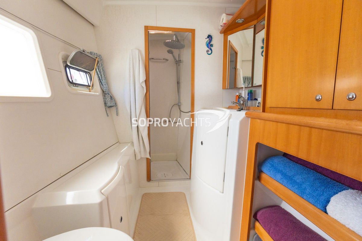 2007 Lagoon 420