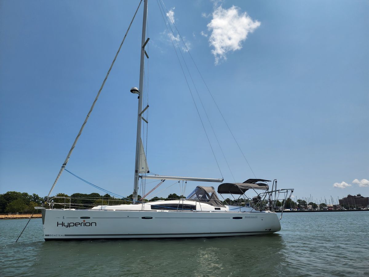 2008 Beneteau 43