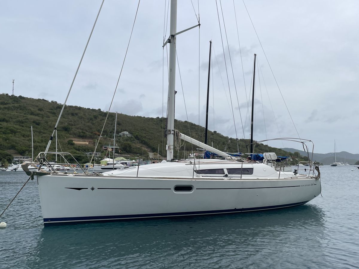 2011 Jeanneau Sun Odyssey 36i