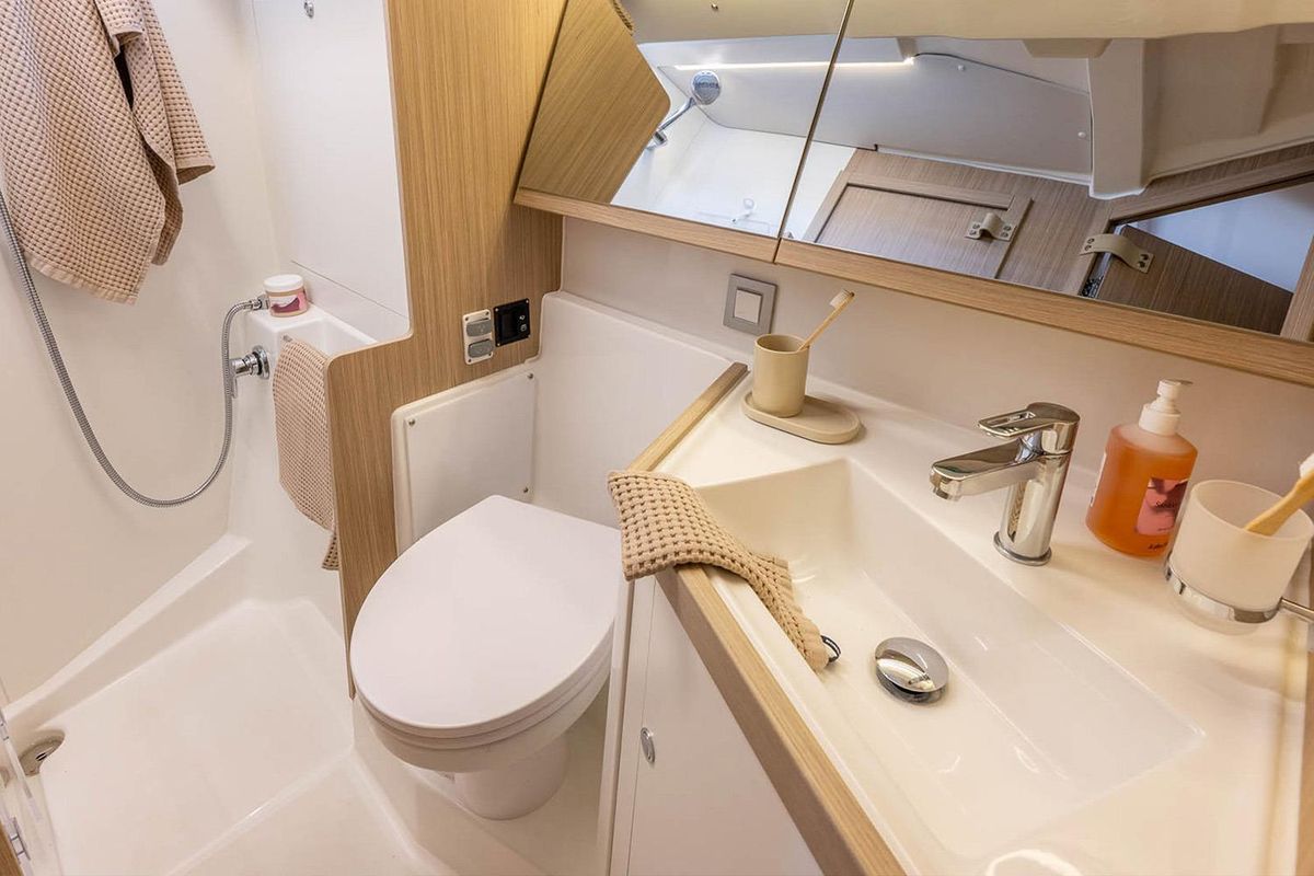 2026 Beneteau Oceanis 47