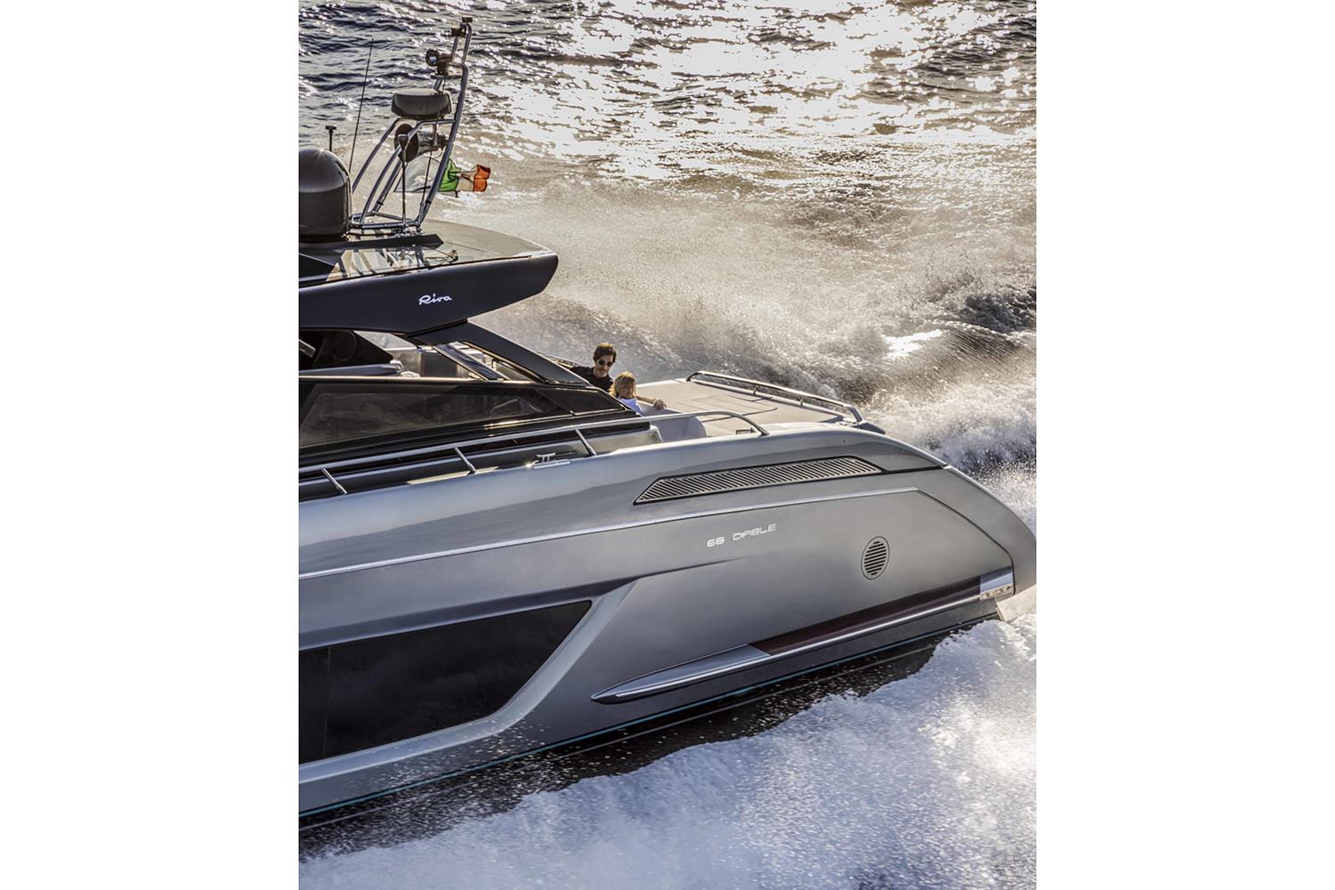 2026 220' Riva