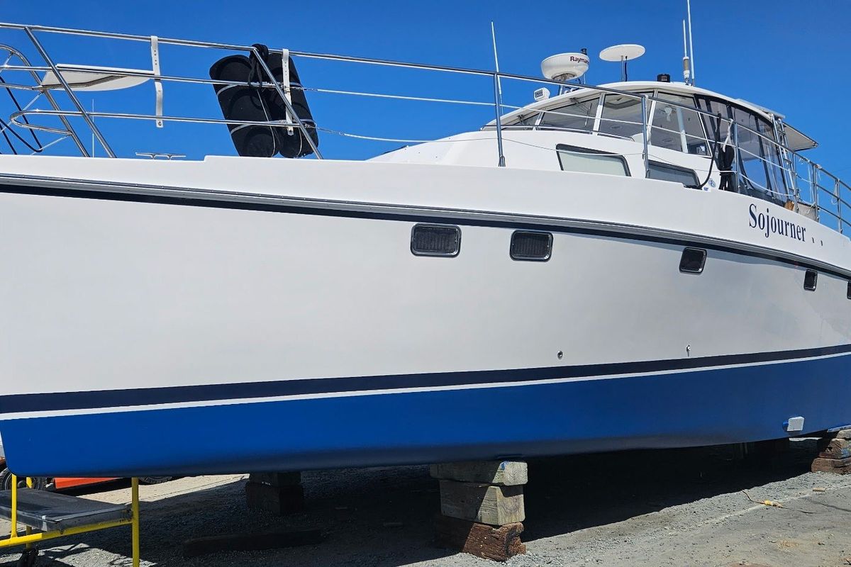 2005 Endeavour 44 Trawlercat