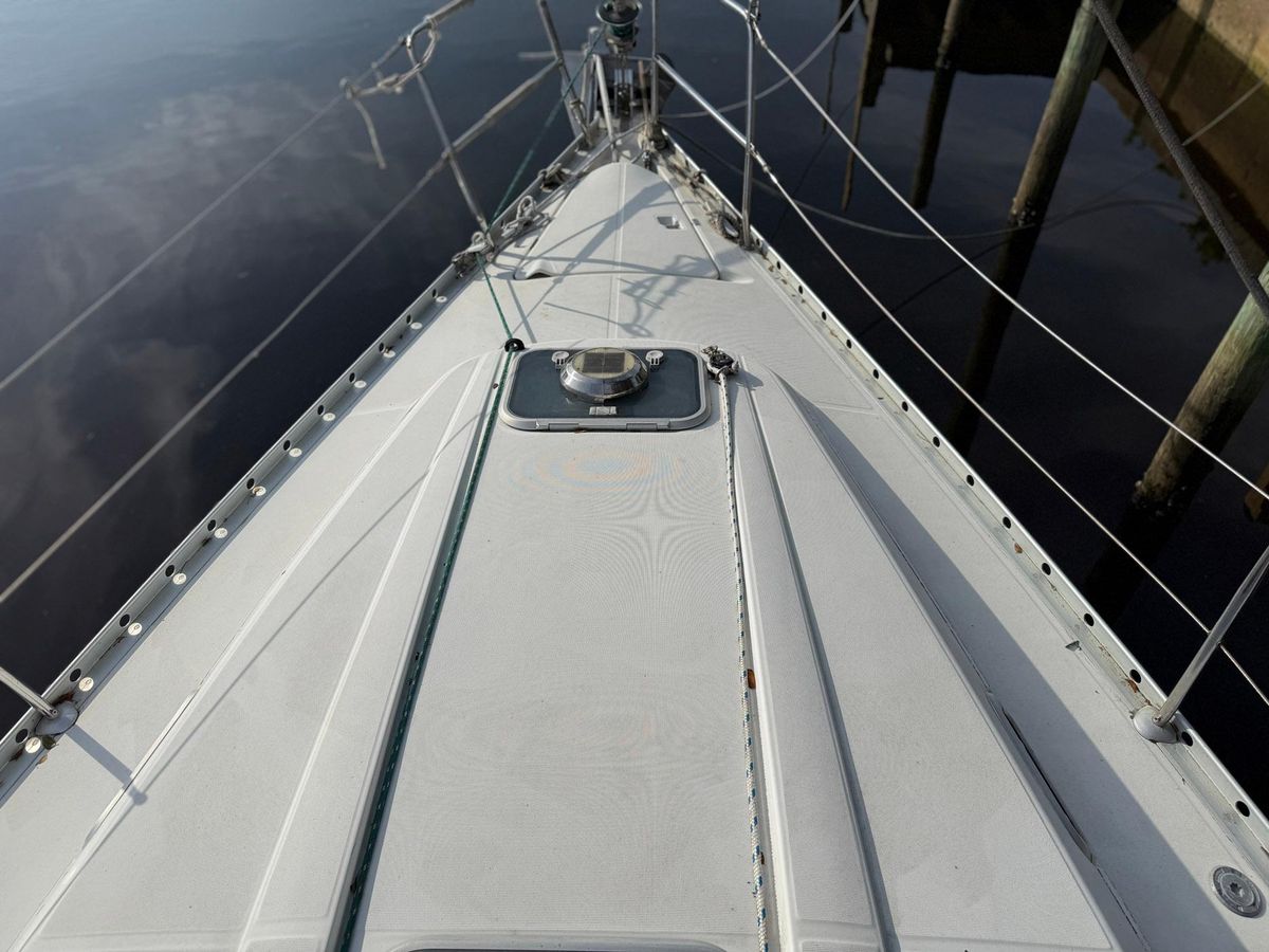 1998 Beneteau Oceanis 352