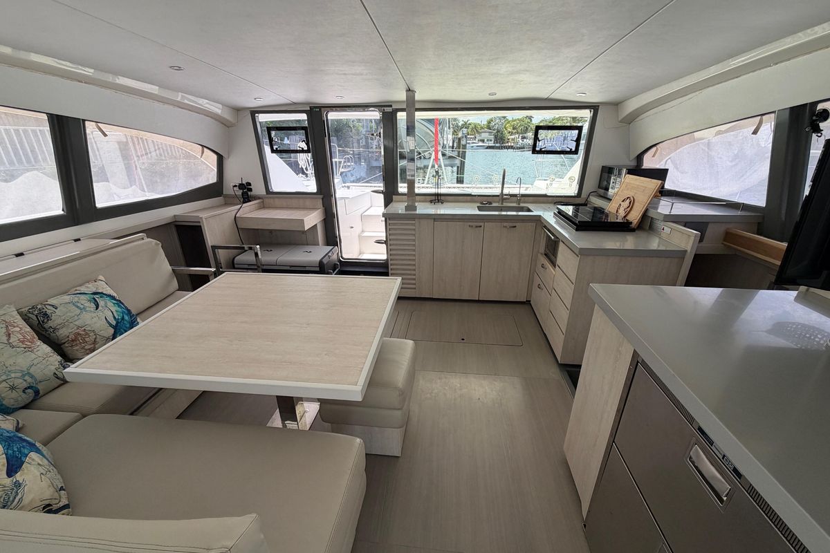 2017 Leopard 40