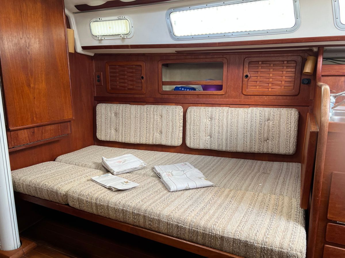 1984 Sabre 34