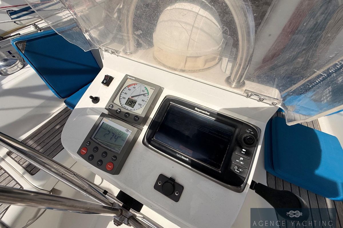 2003 Beneteau Oceanis Clipper 331