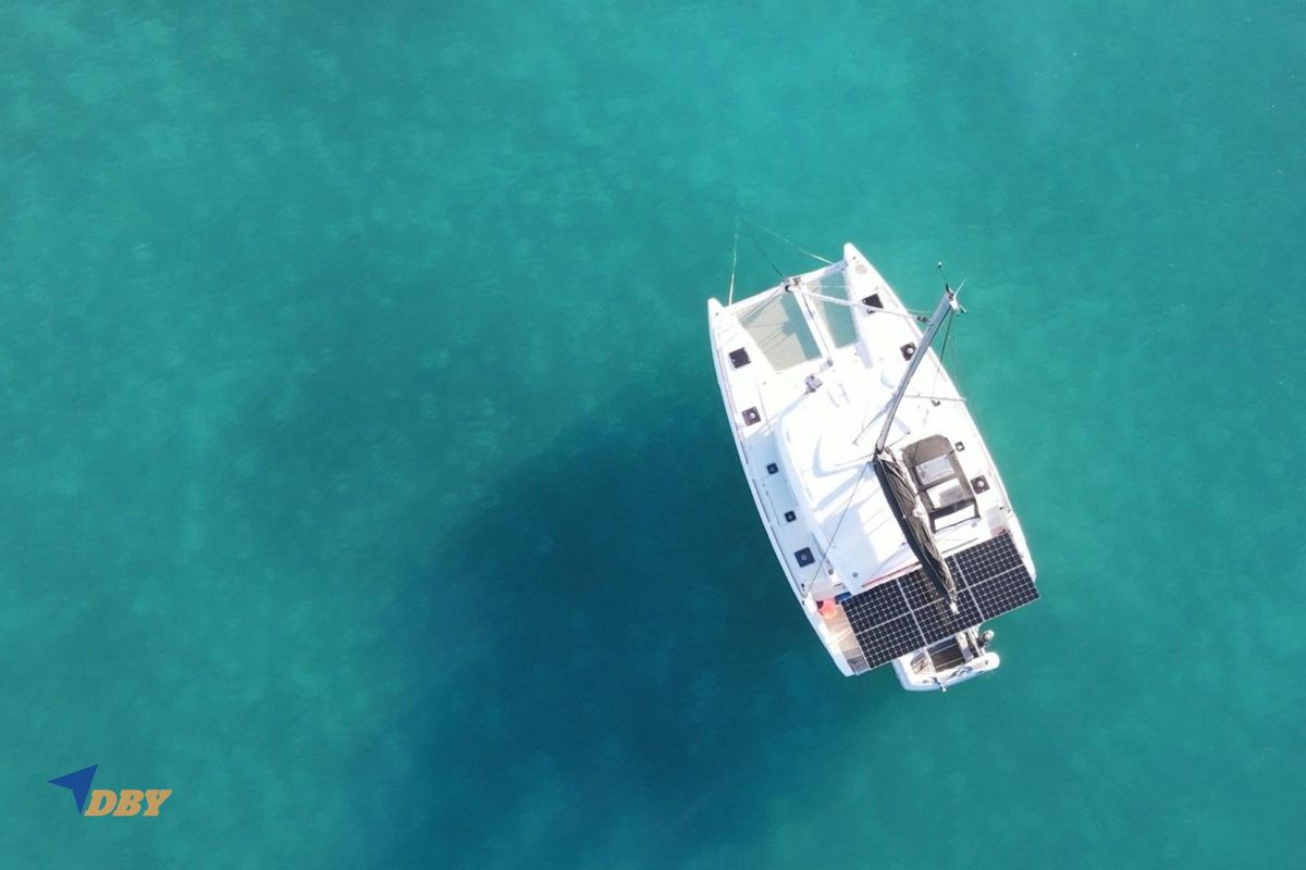 2021 Lagoon 40