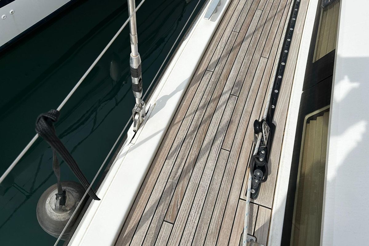 2021 Beneteau Oceanis 51.1