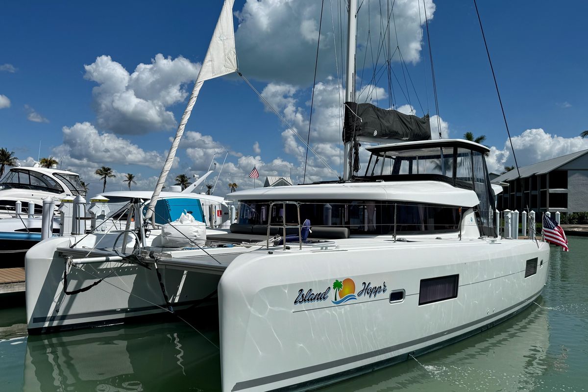 2017 Lagoon 42 for sale in Captiva, Florida 42 ft