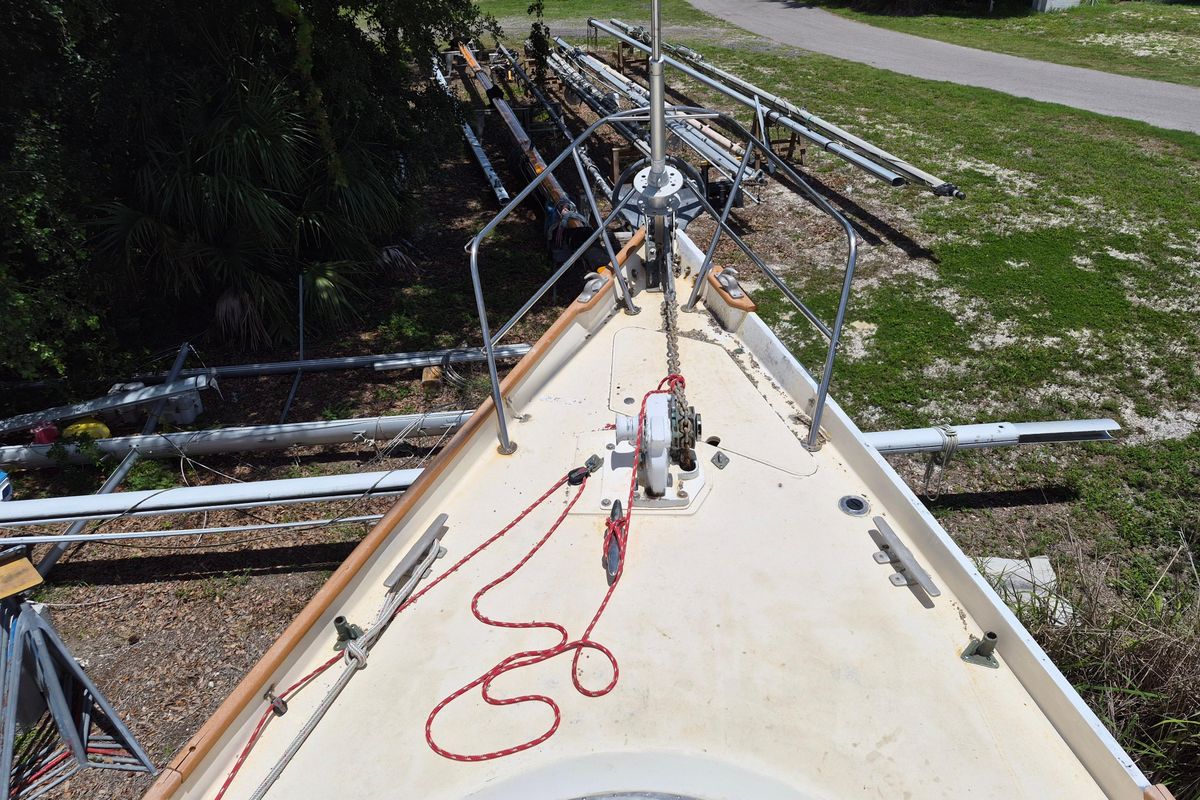 1977 Camper & Nicholsons 42 Ketch