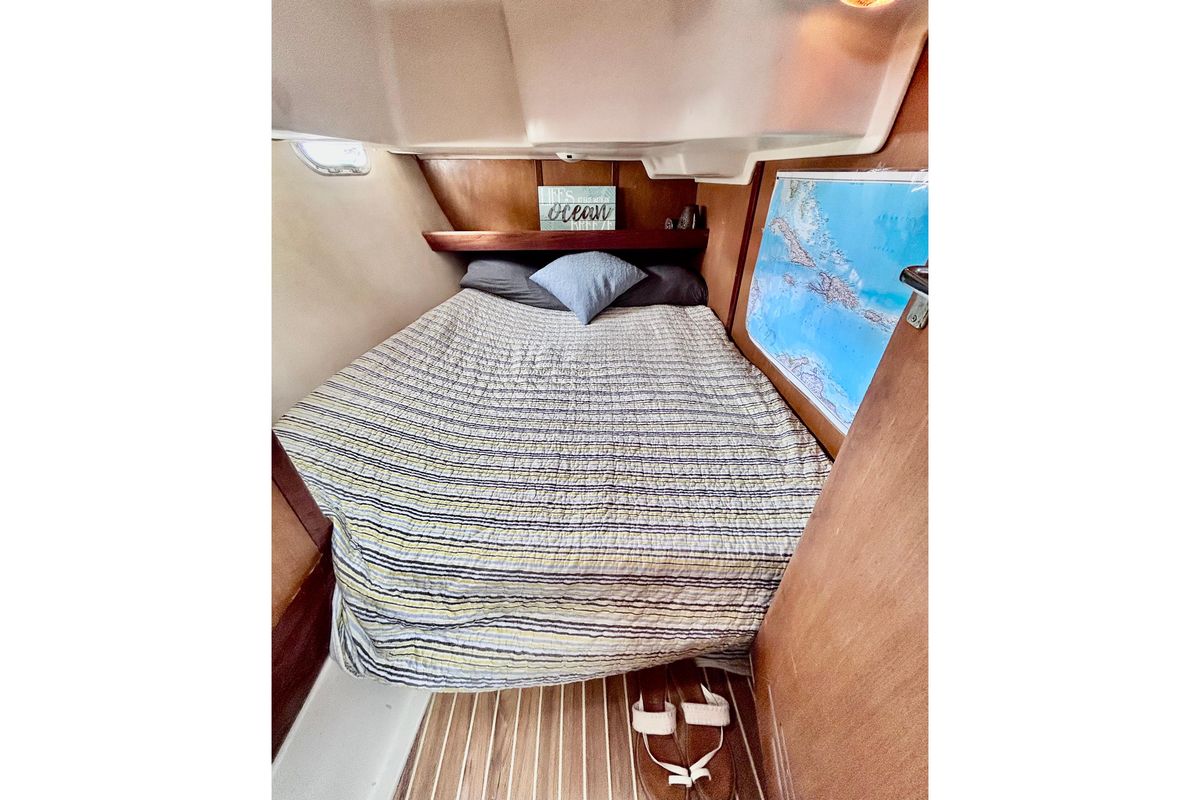 1999 Hunter 410