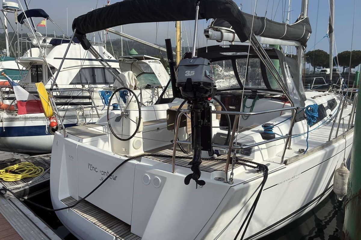 2011 Dufour 375 Grand Large