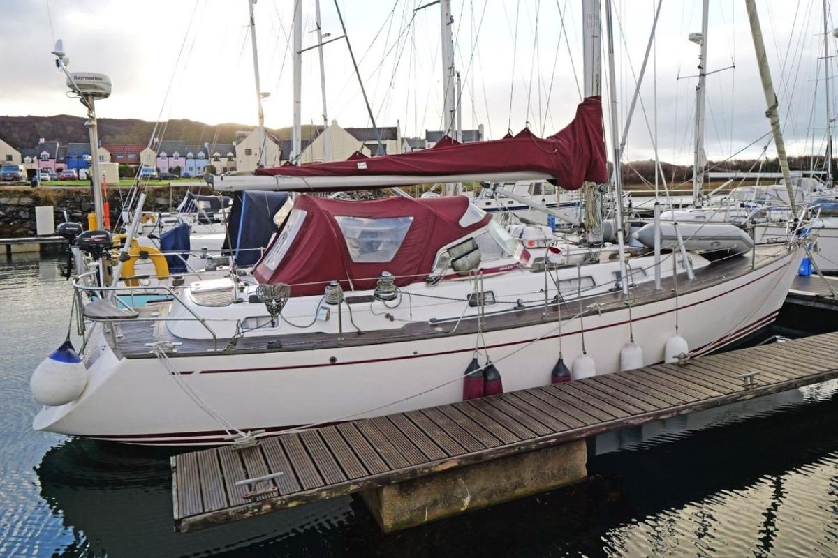 2005 Najad 380