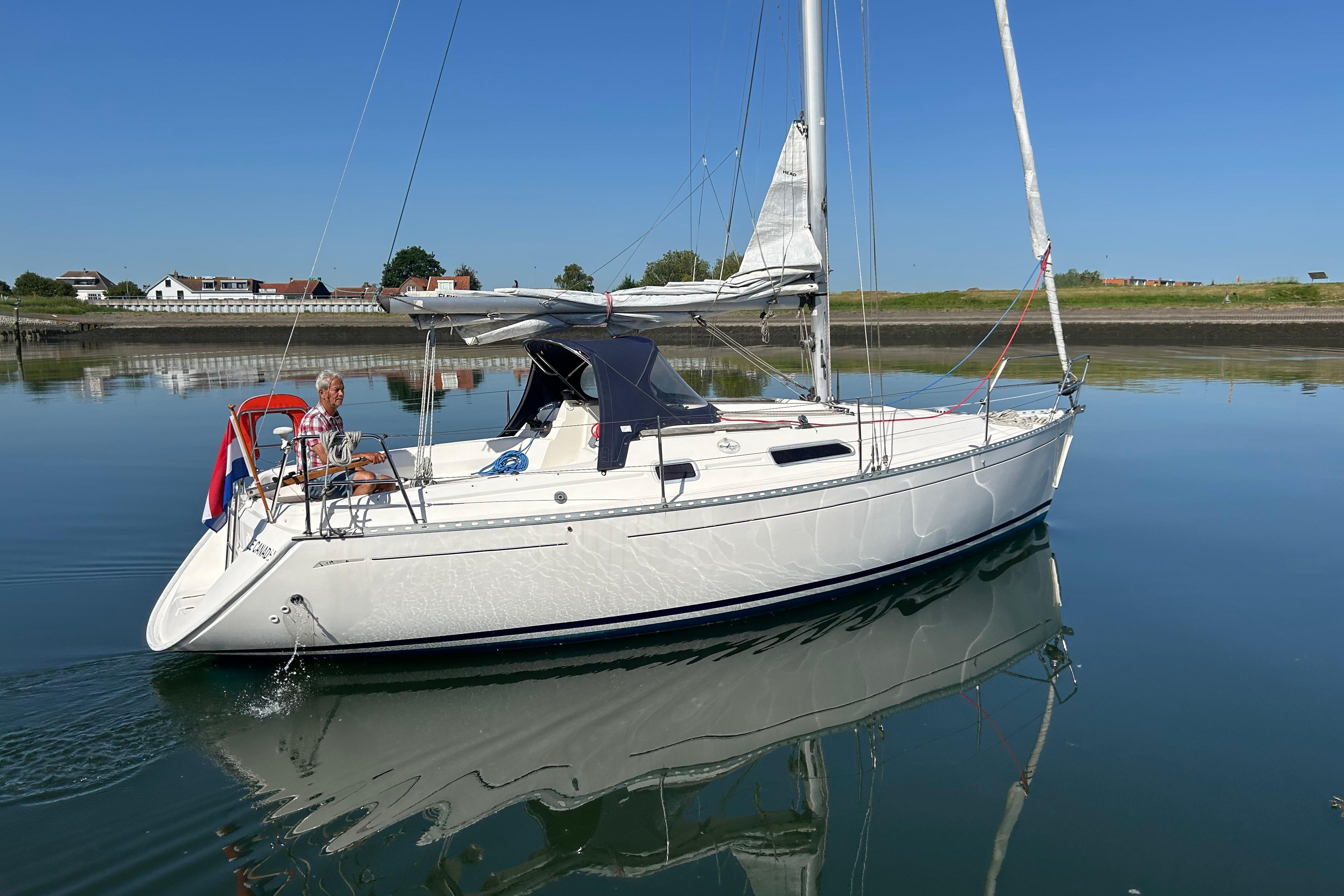 2000 Dufour 30 Classic
