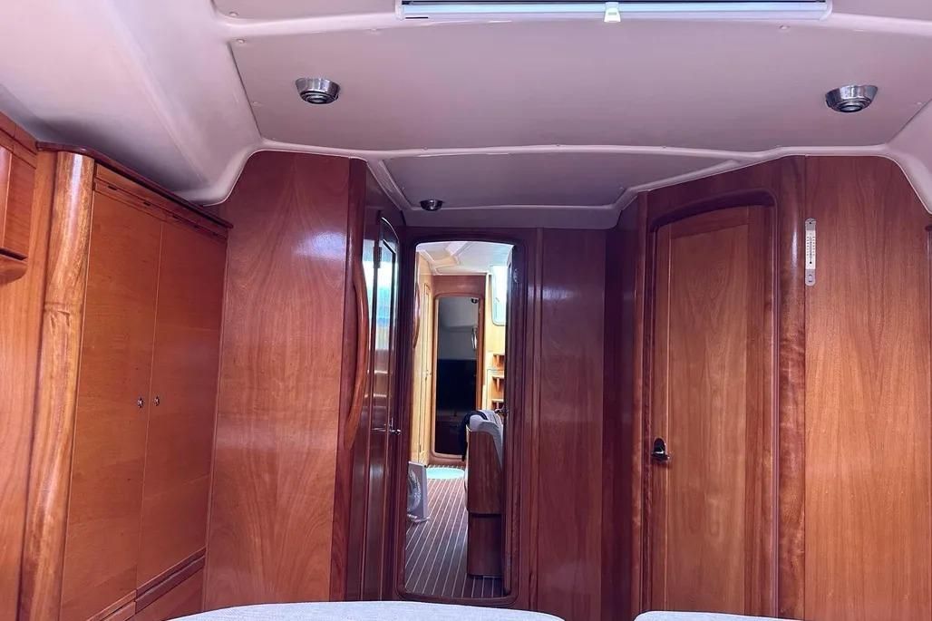 2009 Bavaria Vision 50
