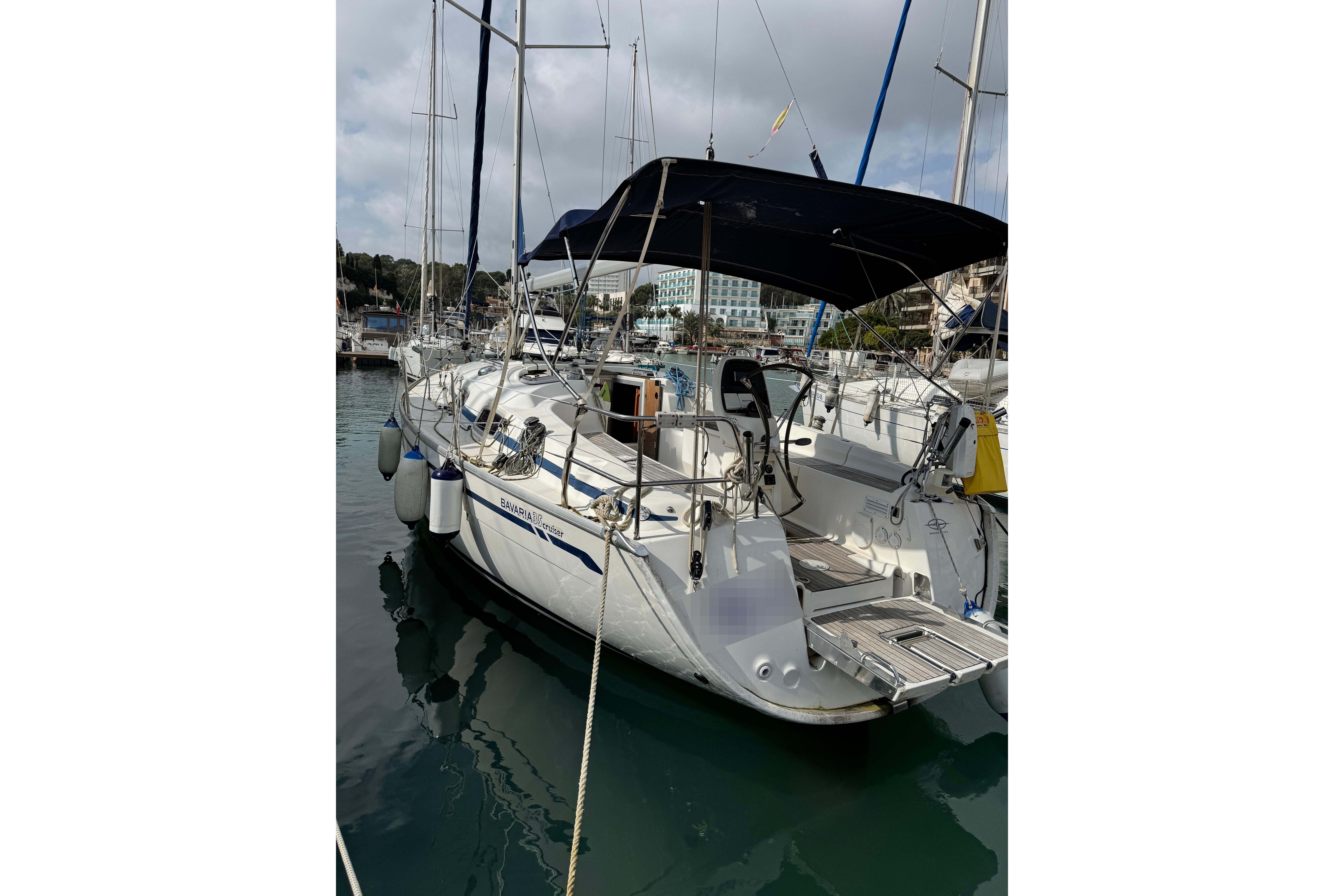 2009 Bavaria Cruiser 35