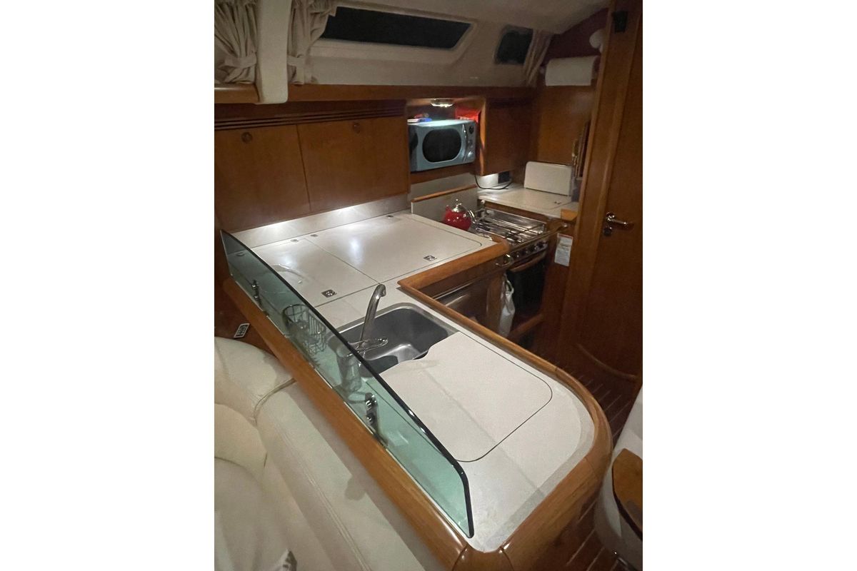 2006 Jeanneau Sun Odyssey 45