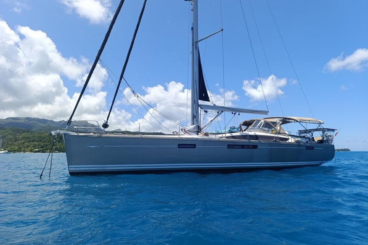 2010 Jeanneau 57