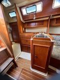 1988 Pearson 28 Sloop