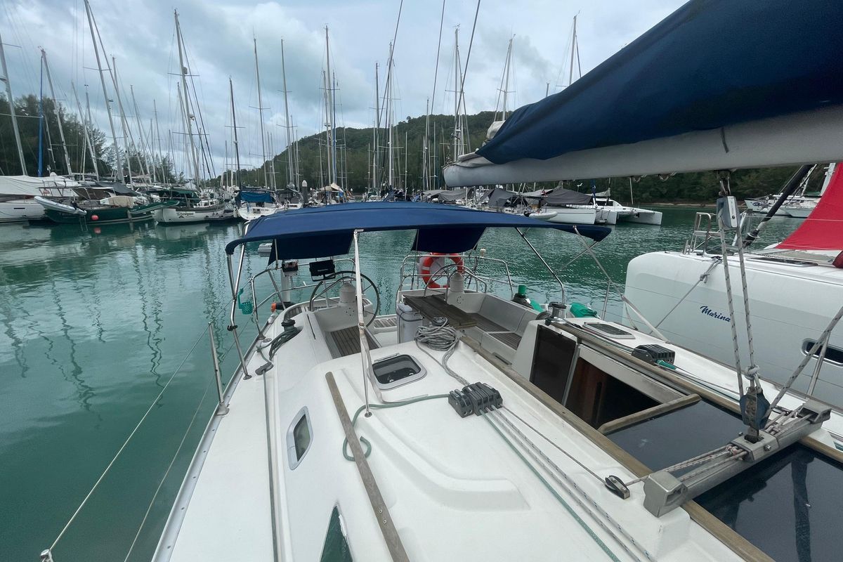 2002 Jeanneau Sun Odyssey 40