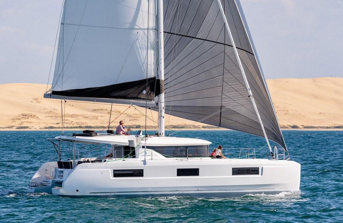 2021 Lagoon 46 Boats