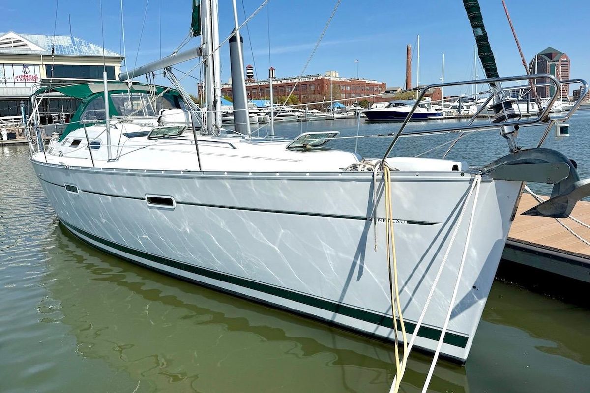 2003 Beneteau 393