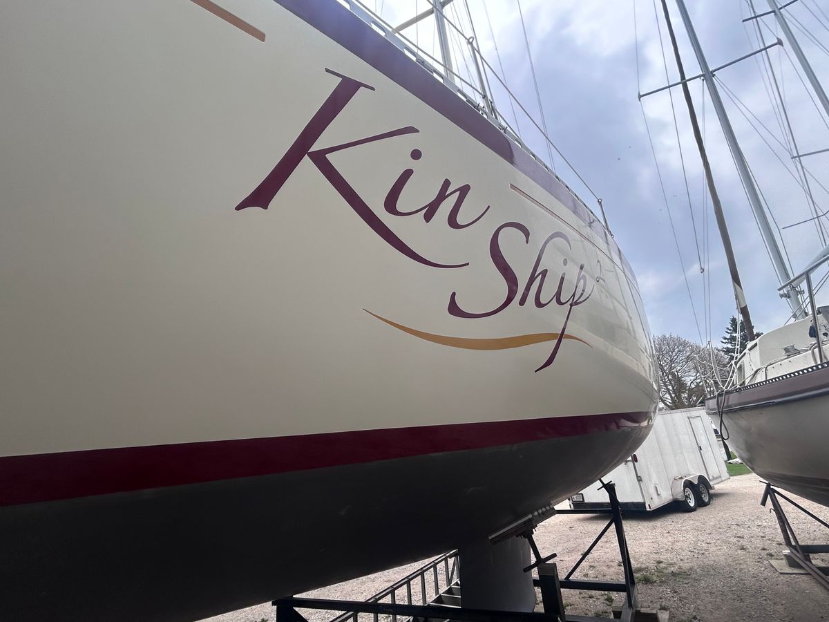 1981 Islander Peterson 40