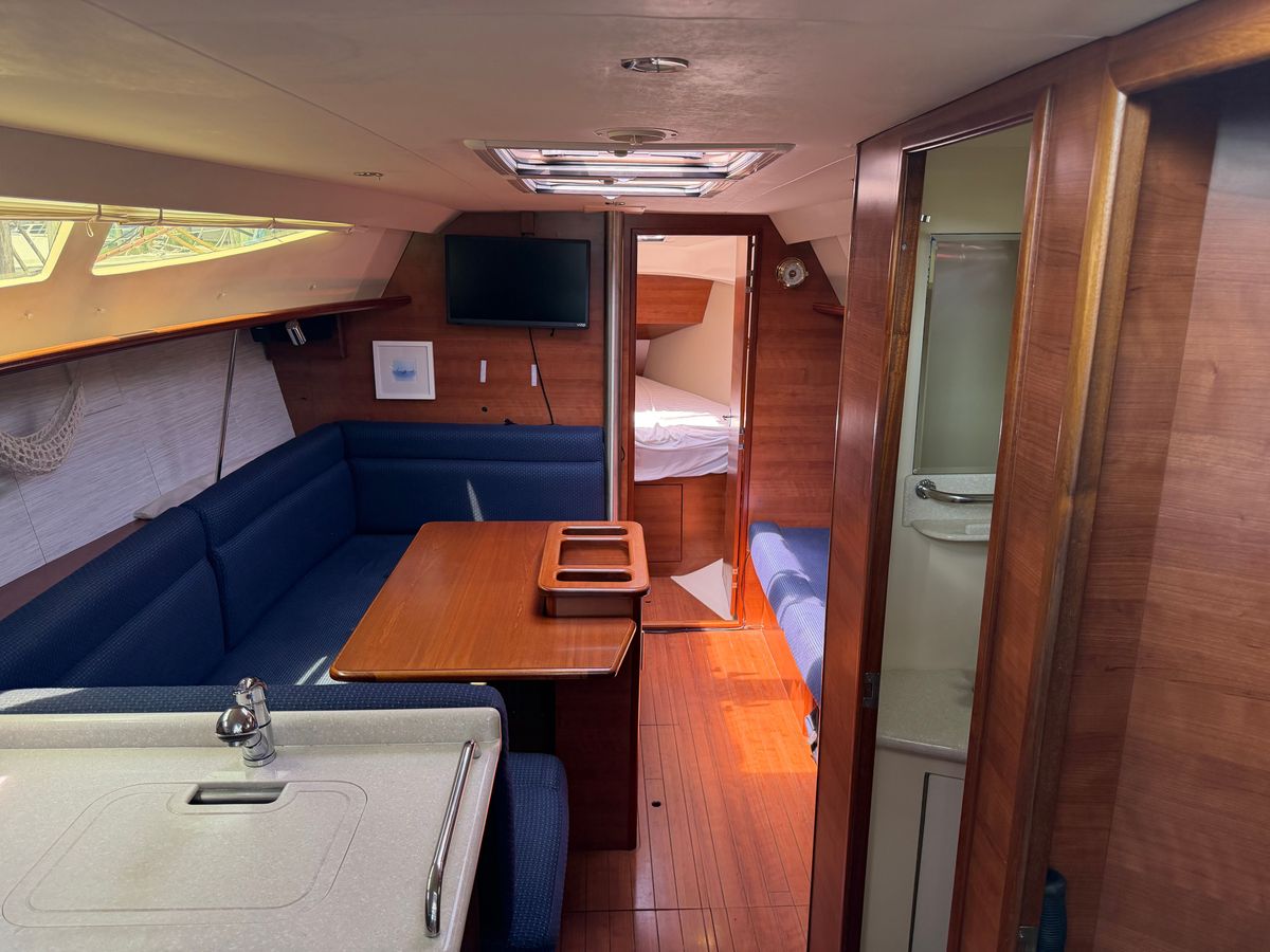 2014 Marlow-Hunter 33