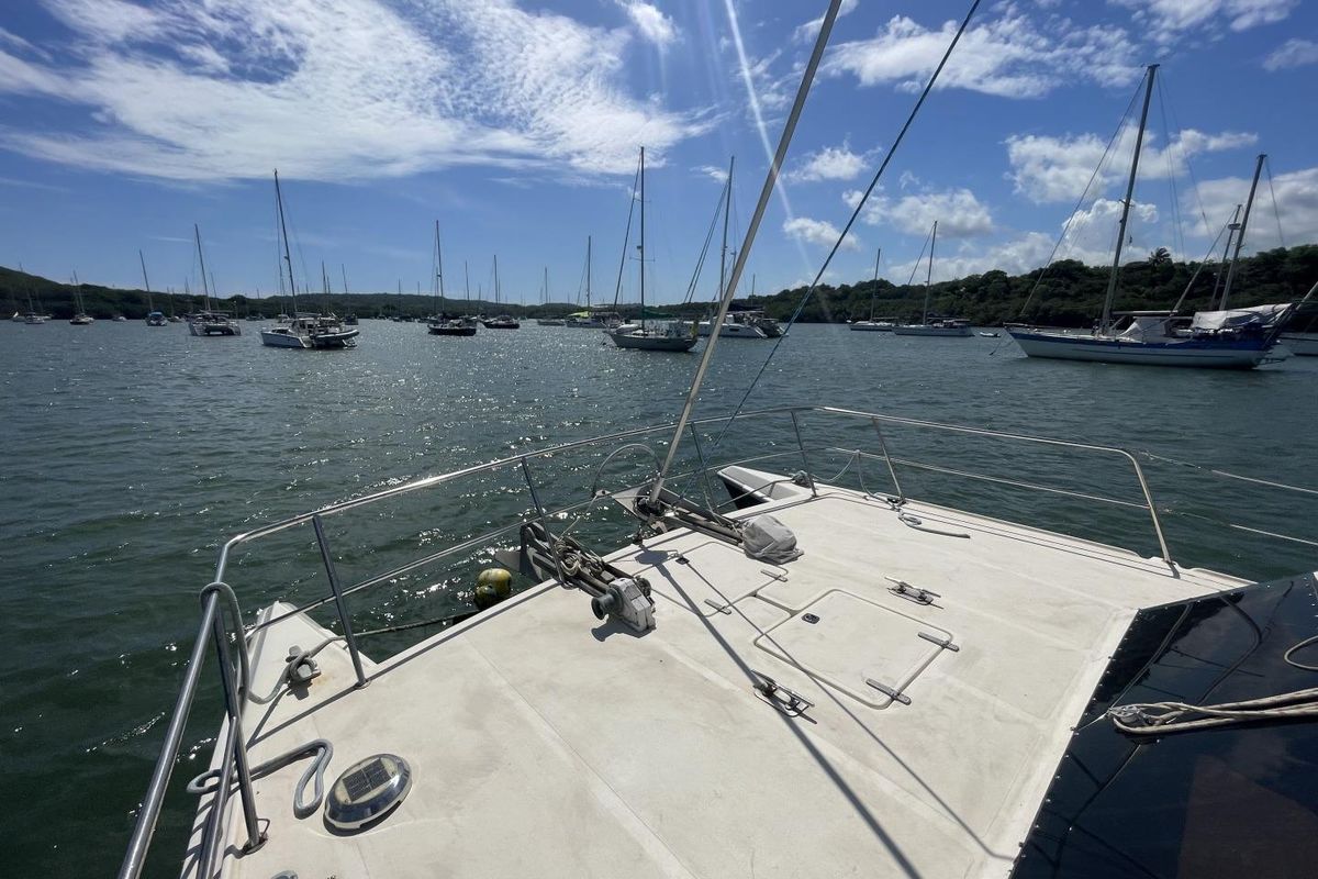 1985 Prout Snowgoose 37