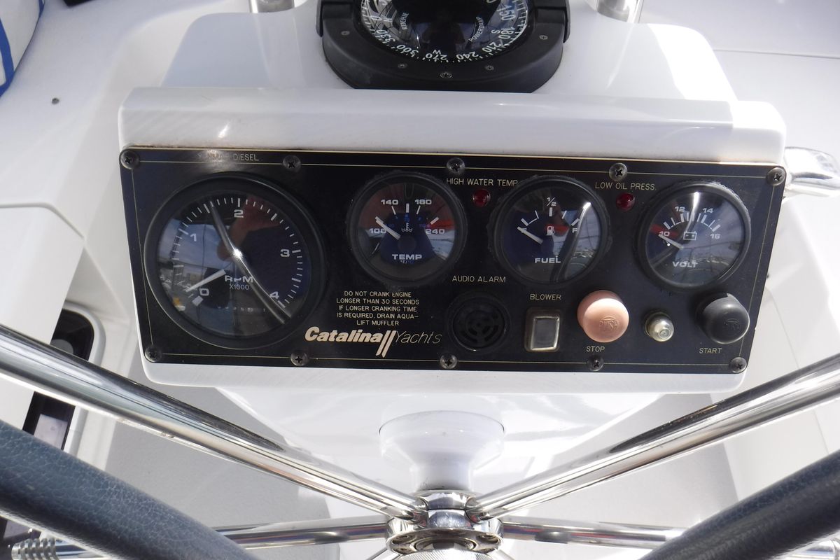 2010 Catalina 375