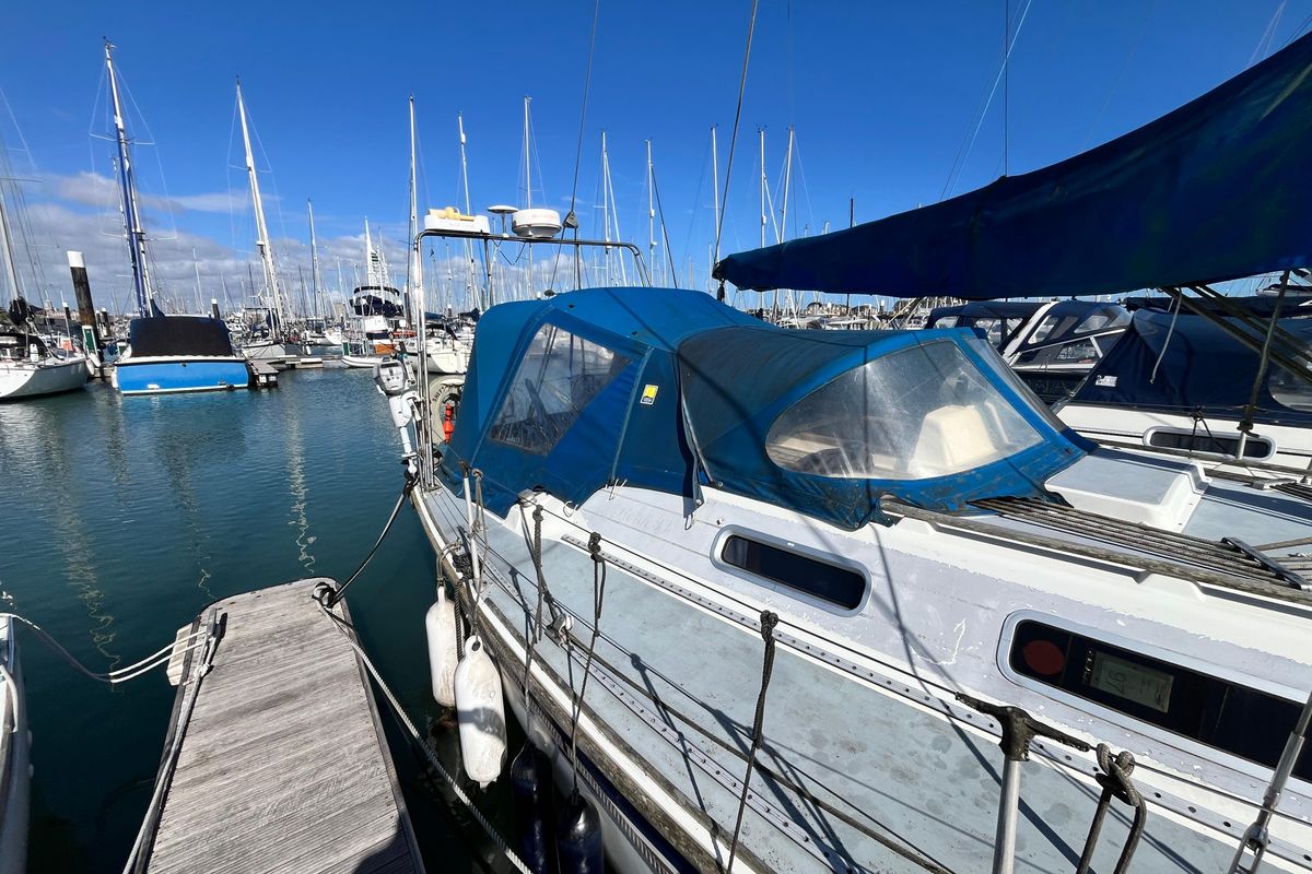 1991 Westerly Storm 33
