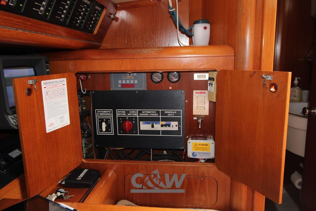 1990 Grand Soleil 52