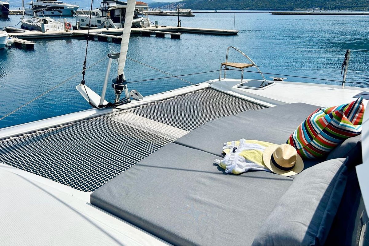 2022 Fountaine Pajot Isla 40