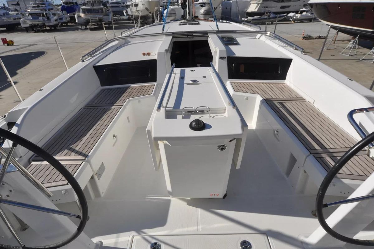 2022 Beneteau Oceanis 46 1 Boats