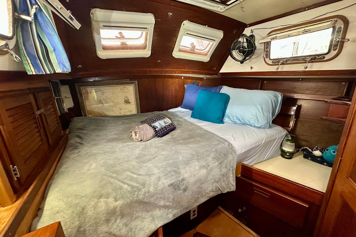 1978 Gulfstar 43