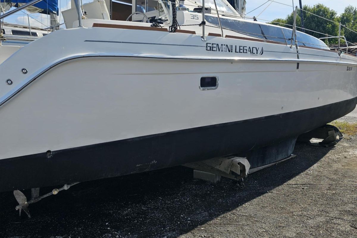 2014 Gemini Legacy 35