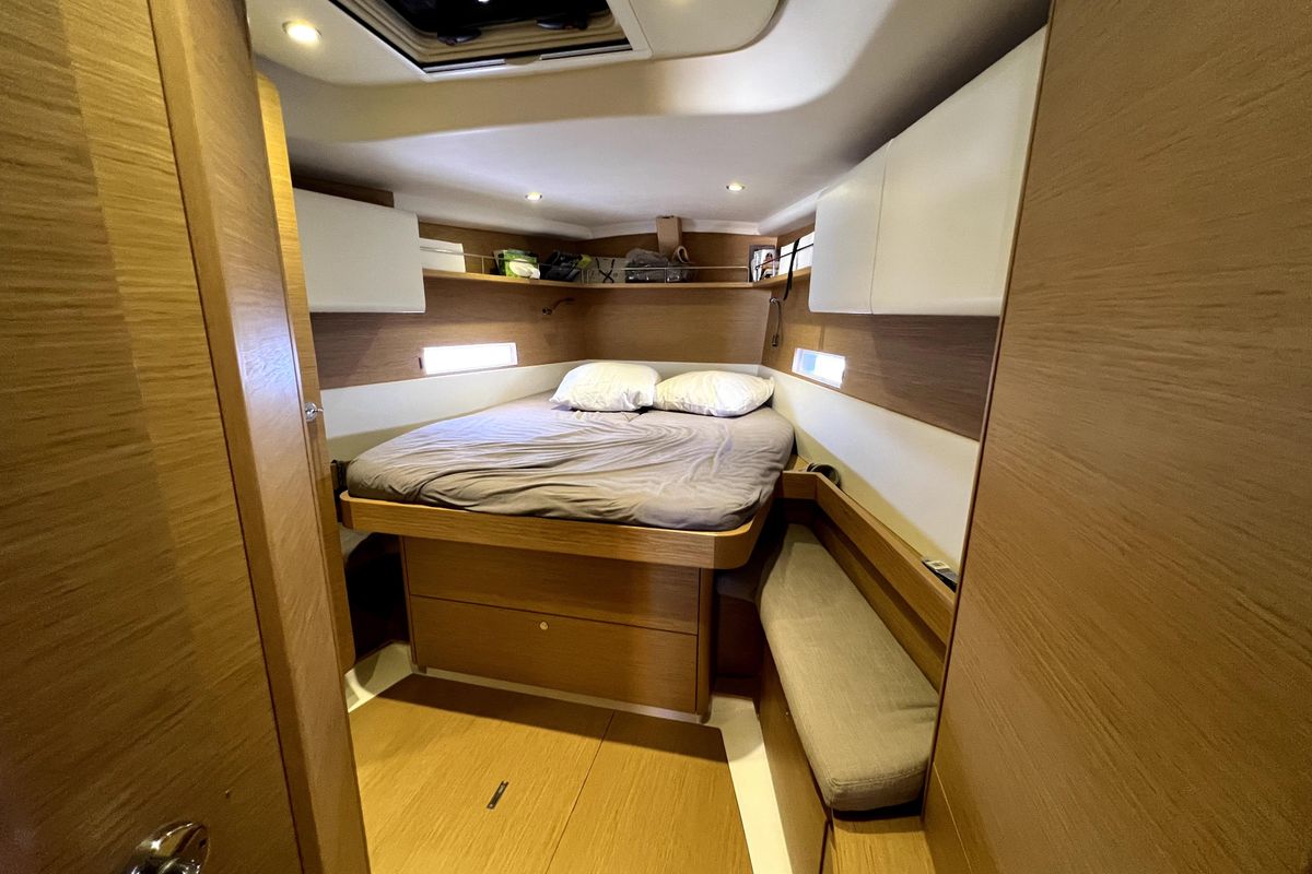 2016 Grand Soleil 43 for sale in Sète, Hérault, France 43 ft