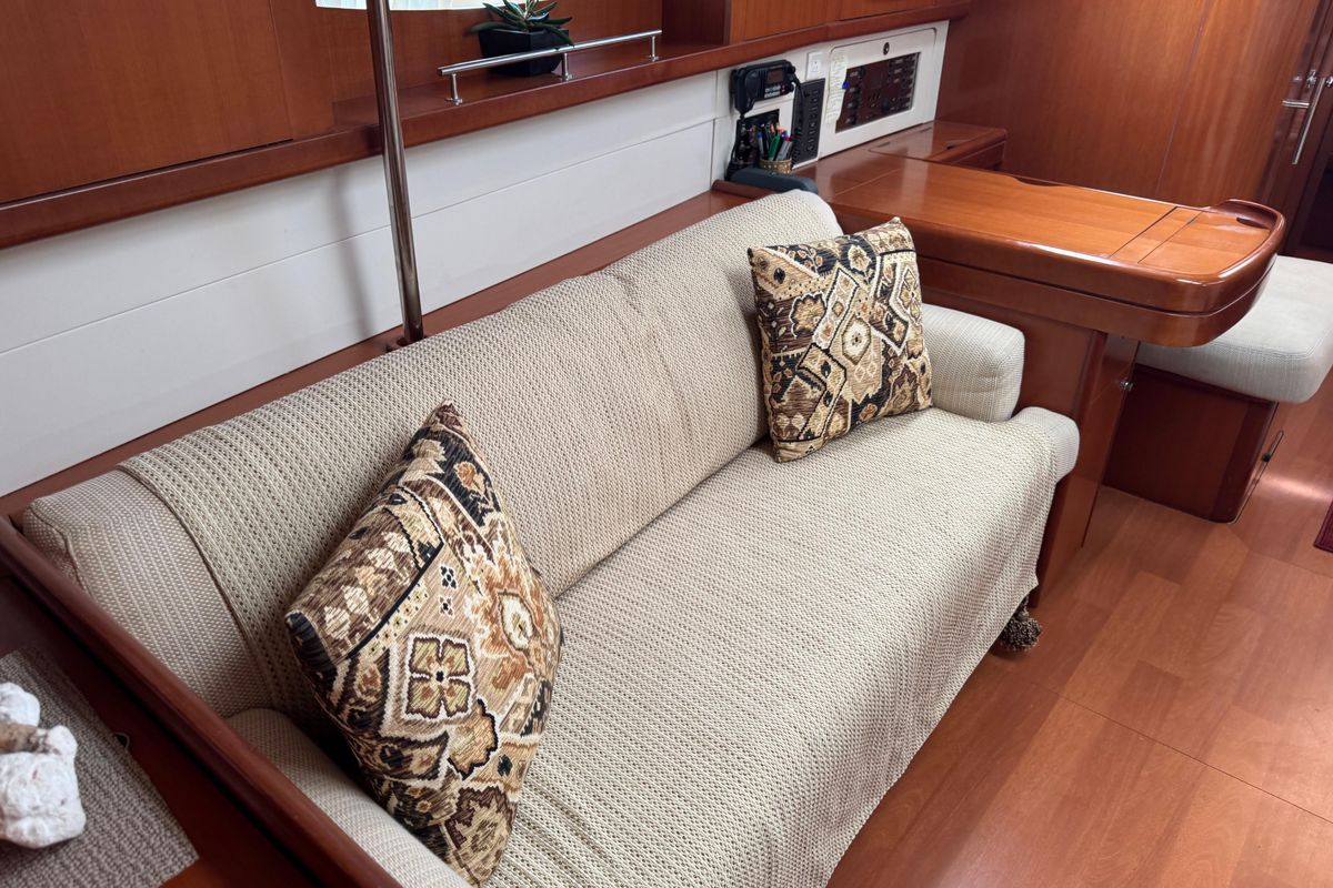 2007 Beneteau Oceanis 49