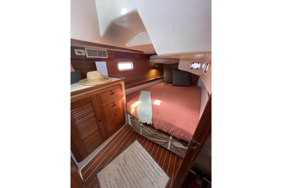 1995 Catalina 42