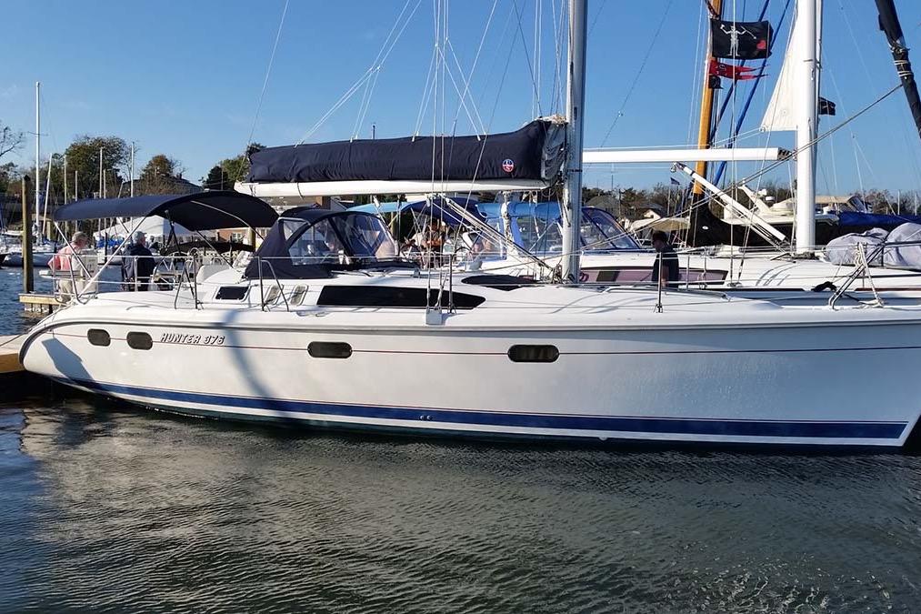 1998 Hunter 376 for sale in Urbanna, Virginia