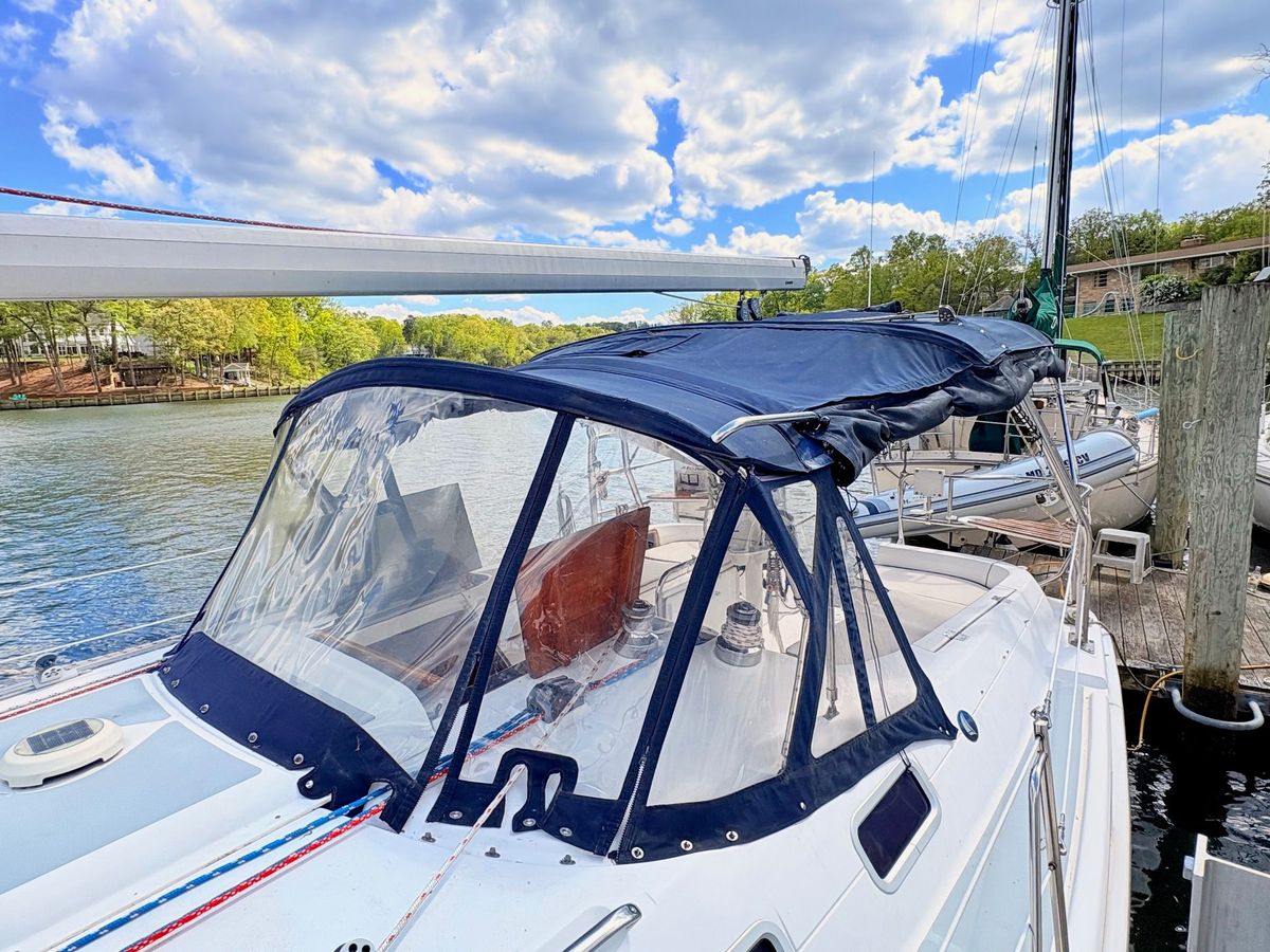2003 Hunter 356