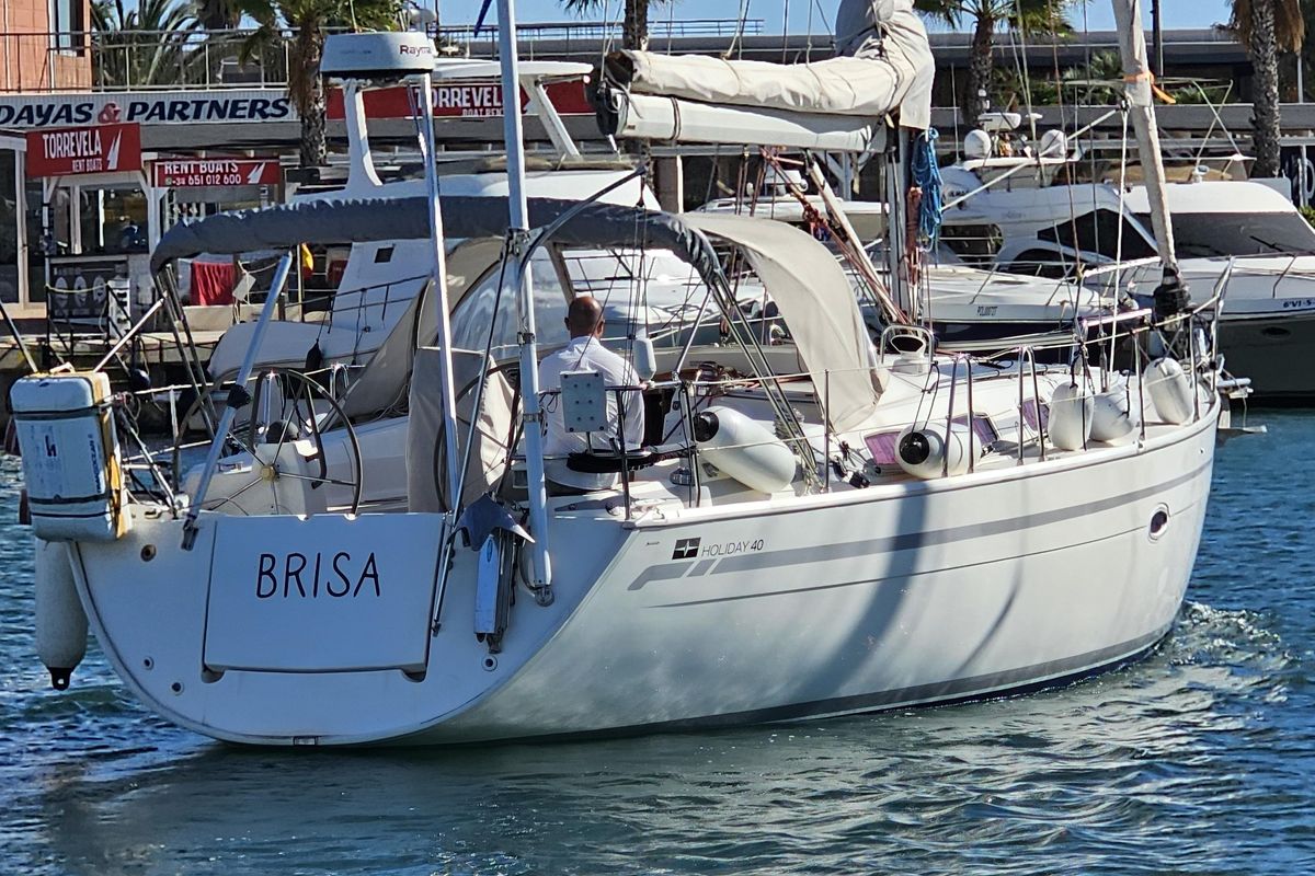 2010 Bavaria Cruiser 40
