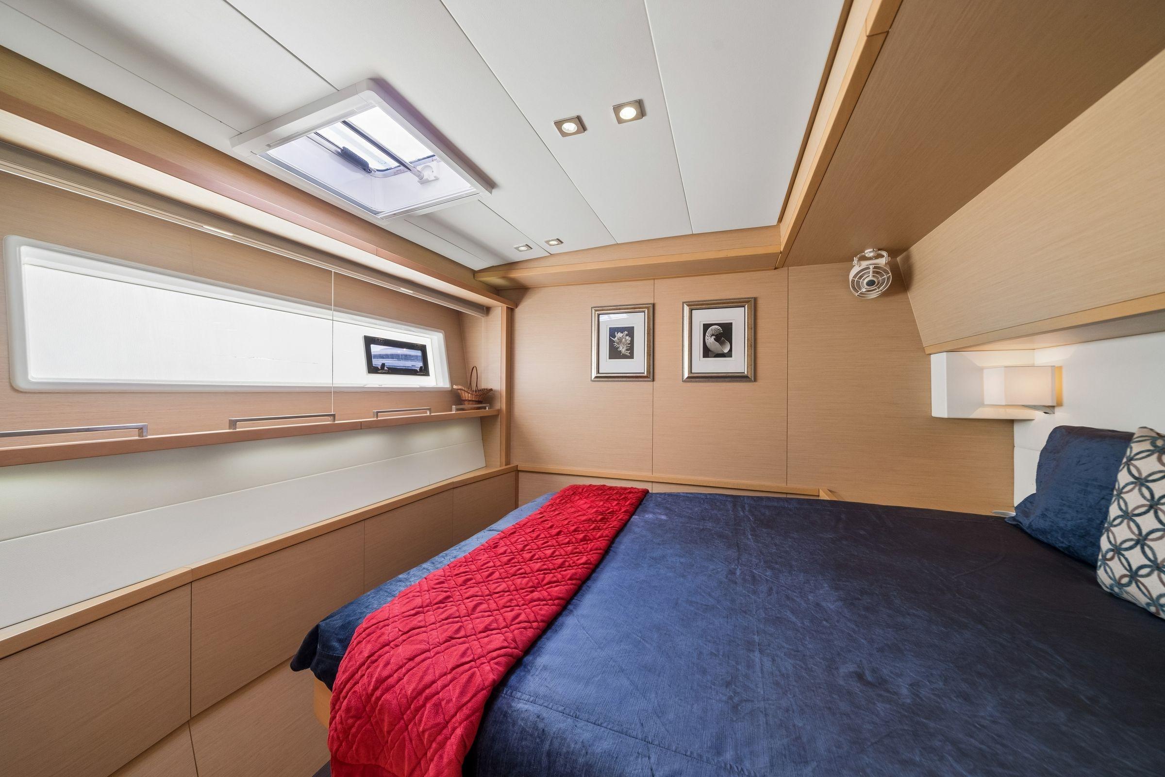 2014 Lagoon 620