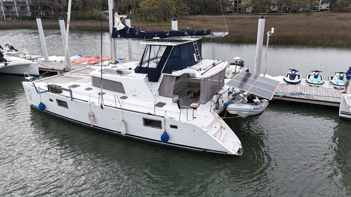 2007 Lagoon 440