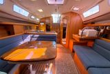 2006 Hunter 38