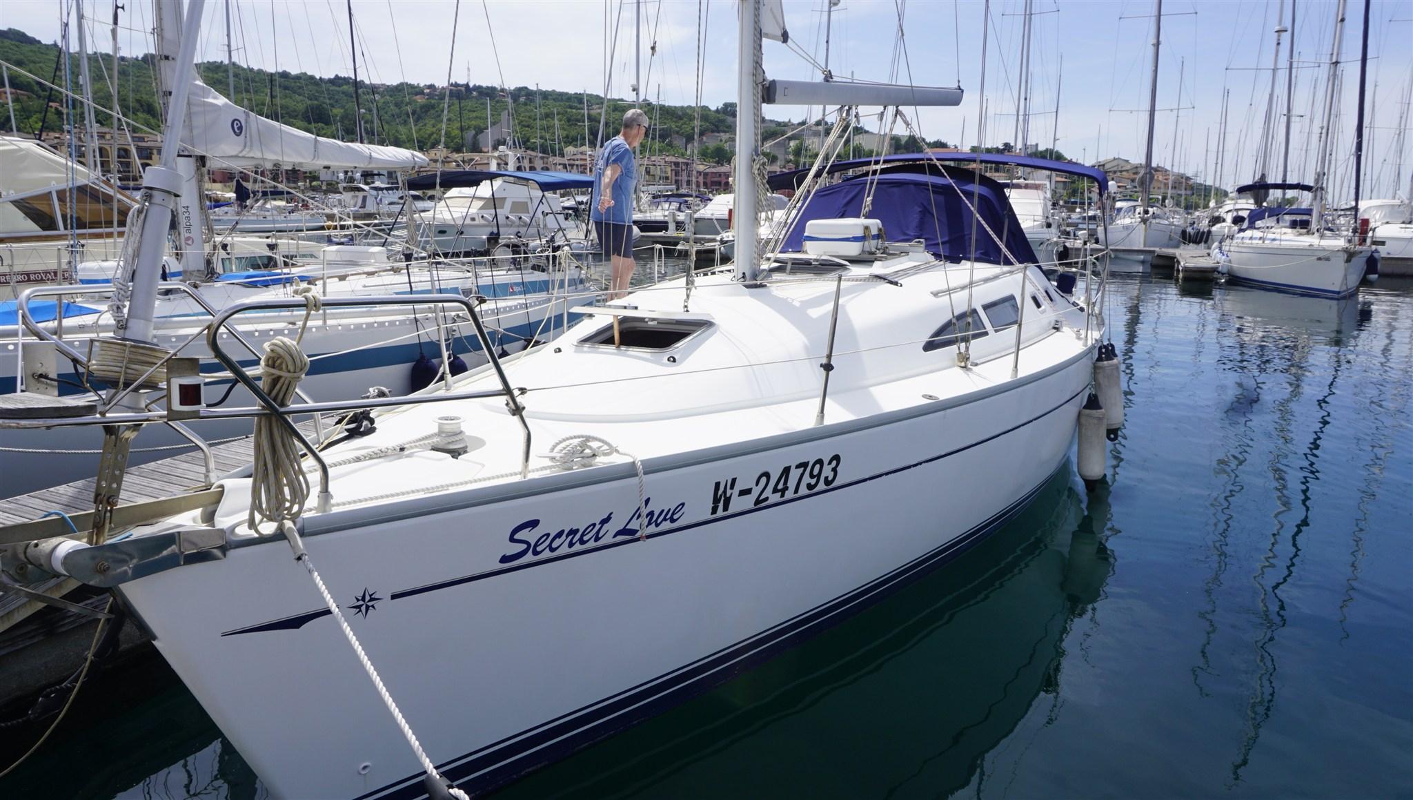 2001 Jeanneau Sun Odyssey 37 for sale in Mare Adriatico, Italy